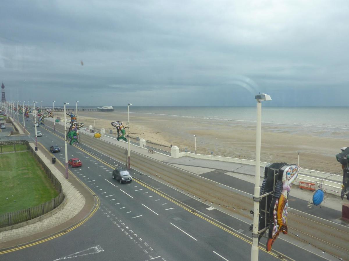 Cherry Blossom Inn Blackpool Exterior foto
